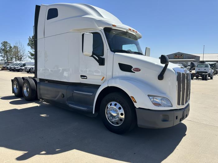 2021 Peterbilt 579-1