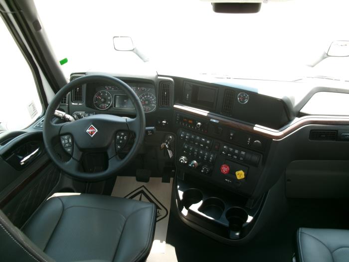 2027 International LT625-15