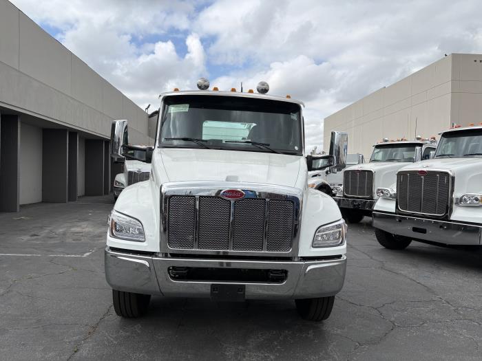 2027 Peterbilt 536-2