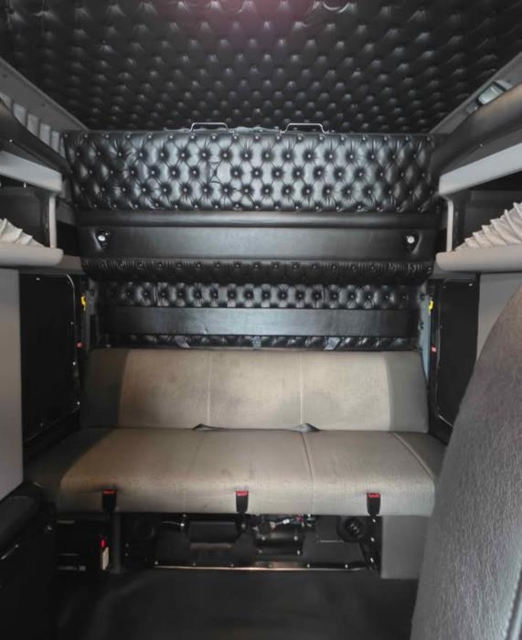 2023 Kenworth W900L-11