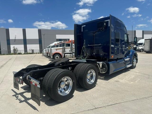 2022 Kenworth T680-5