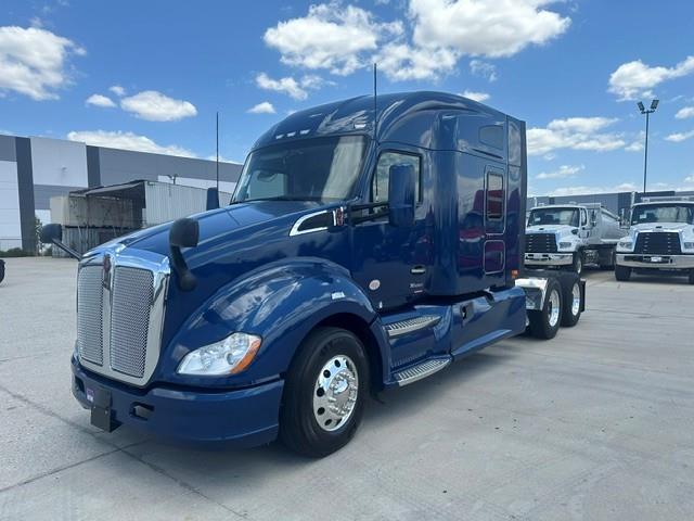2022 Kenworth T680-0
