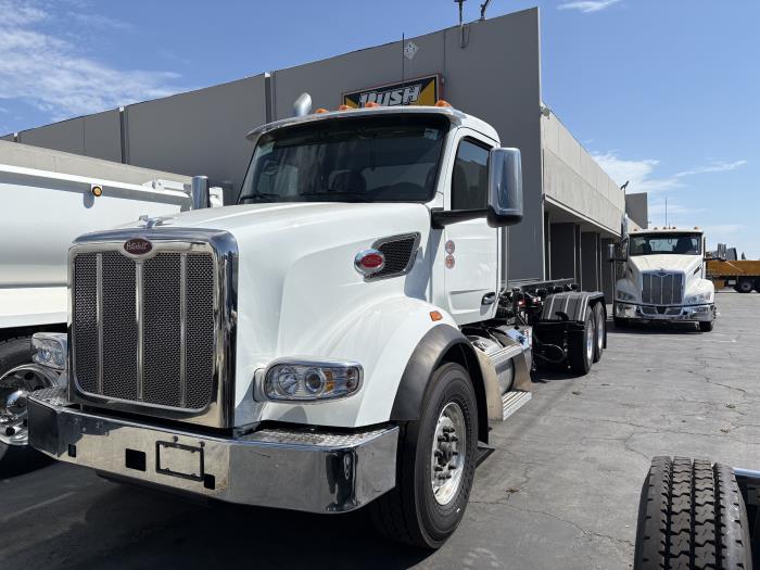 2027 Peterbilt 567-1