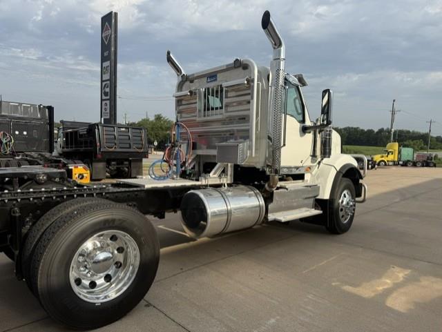 2026 International HX520-10