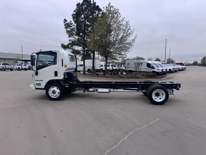 2026 Isuzu NPR-HD-1
