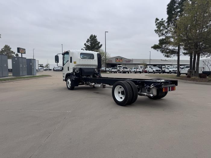 2026 Isuzu NPR-HD-2