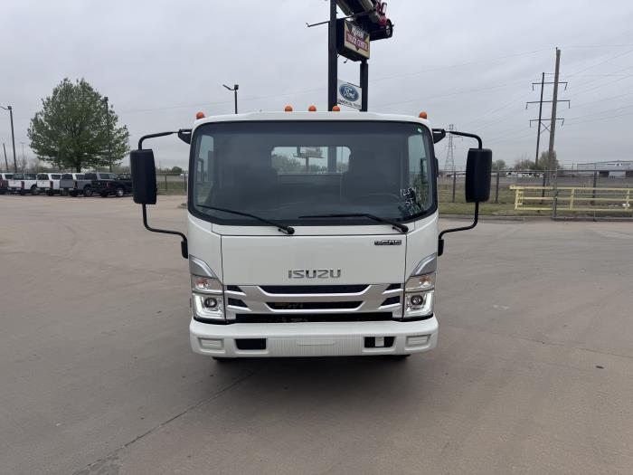 2026 Isuzu NRR-7