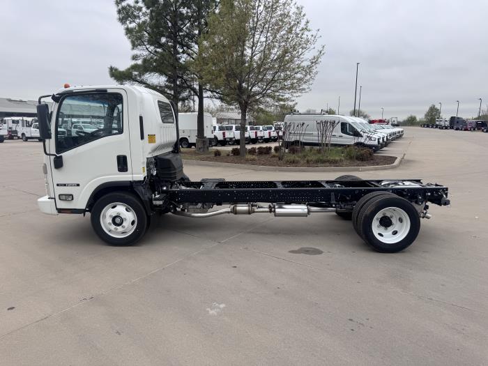 2026 Isuzu NRR-2