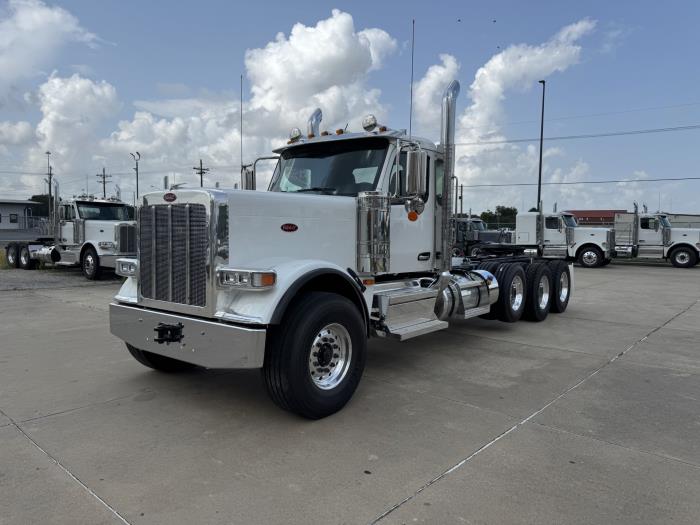 2027 Peterbilt 589-1