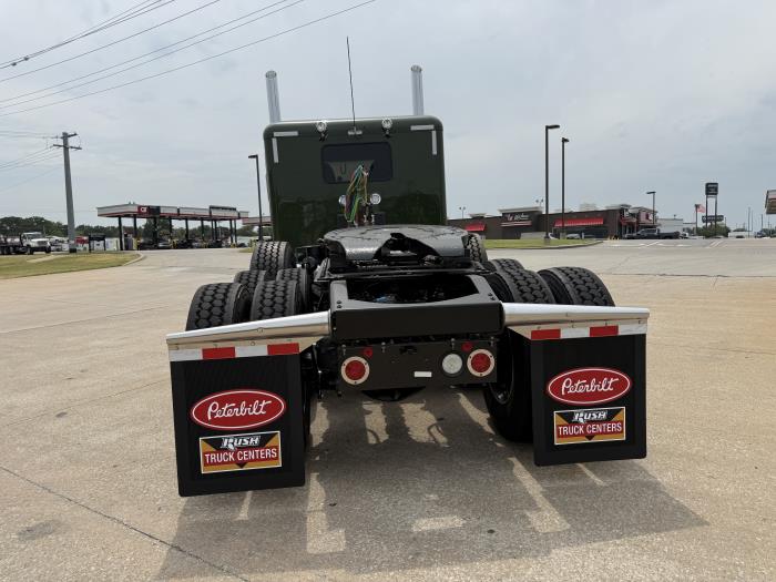 2027 Peterbilt 589-10