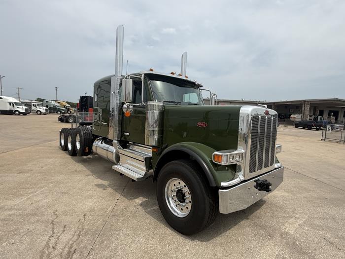 2027 Peterbilt 589-20