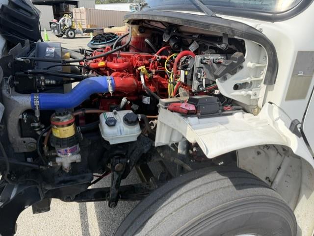 2019 Freightliner Business Class M2 106-12