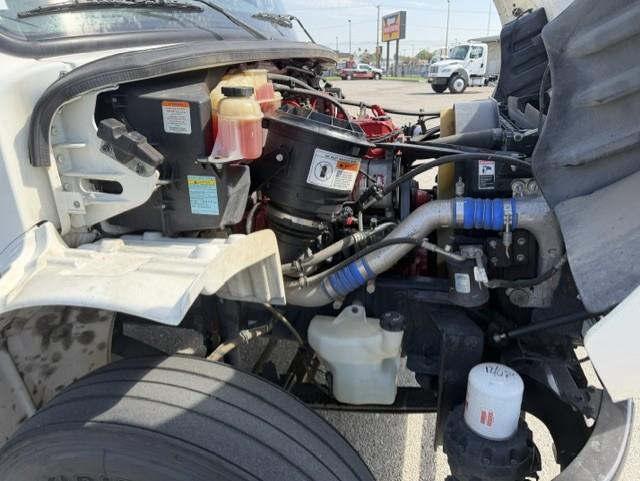 2019 Freightliner Business Class M2 106-13