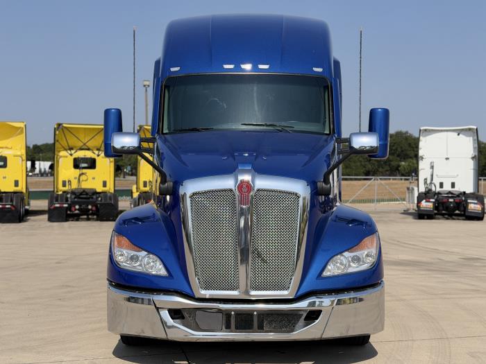 2023 Kenworth T680-19
