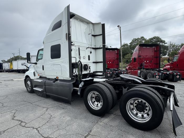 2022 International LT625-2
