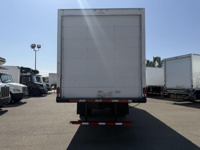 2019 Freightliner Business Class M2 106-4