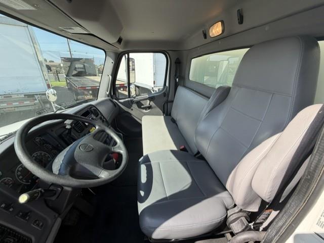 2019 Freightliner Business Class M2 106-6