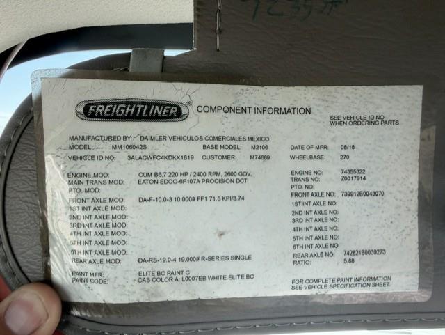 2019 Freightliner Business Class M2 106-13