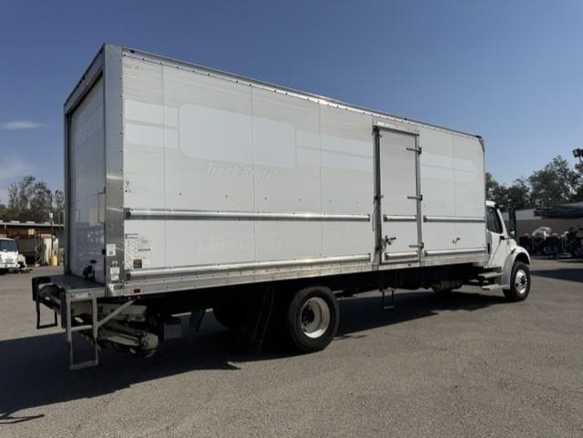 2022 Freightliner Business Class M2 106-5