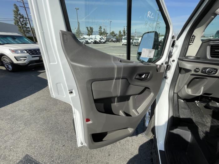 2026 Ford Transit-250-14