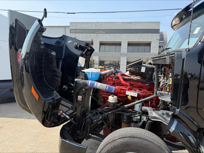 2021 Peterbilt 579-5