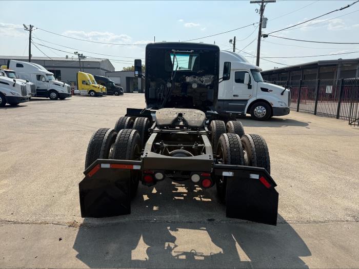 2021 Peterbilt 579-23