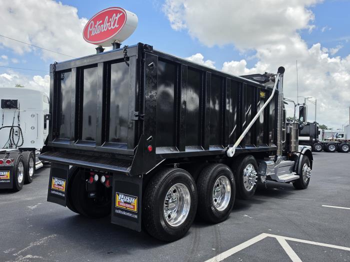 2025 Peterbilt 589-3