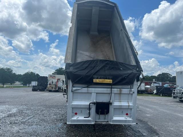 2024 Peterbilt 367-5