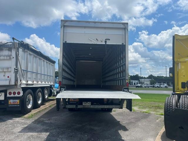 2023 Freightliner Business Class M2 106-13