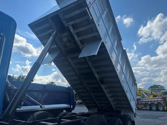 2024 Peterbilt 367-8