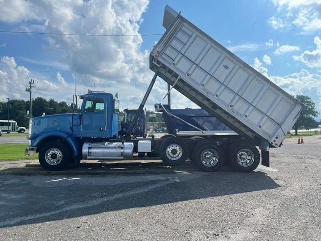 2024 Peterbilt 367-5