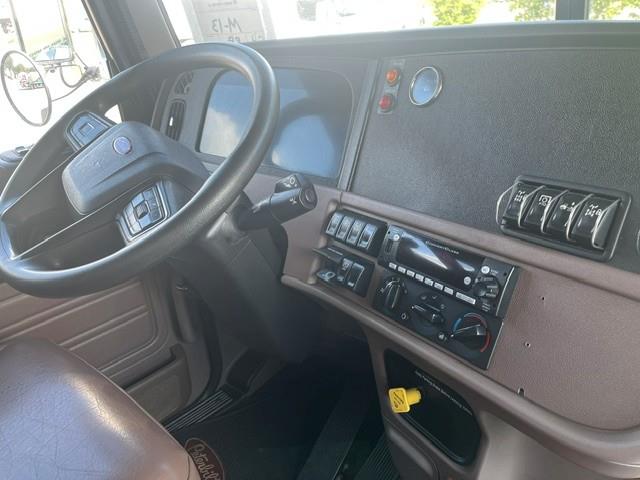 2024 Peterbilt 367-10