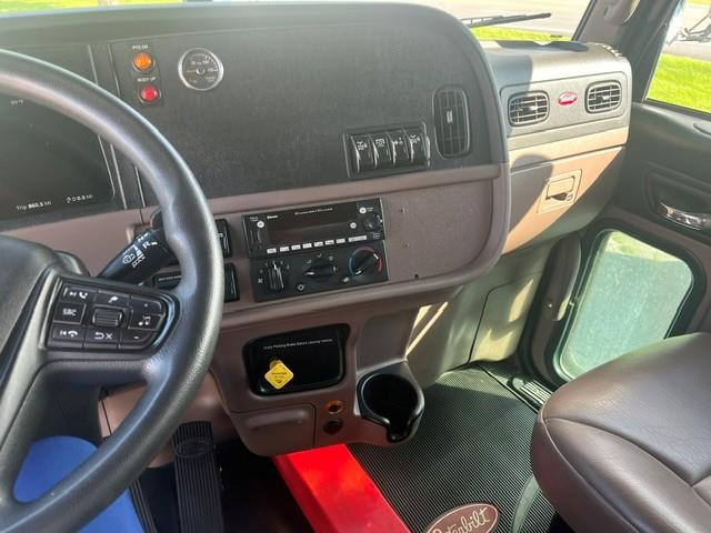 2024 Peterbilt 367-11