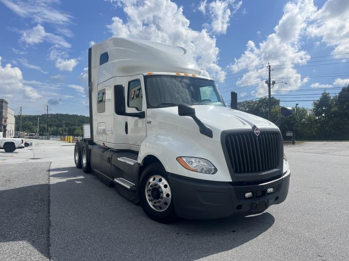 2021 International LT625-2