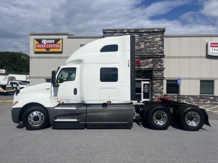 2022 International LT625-5