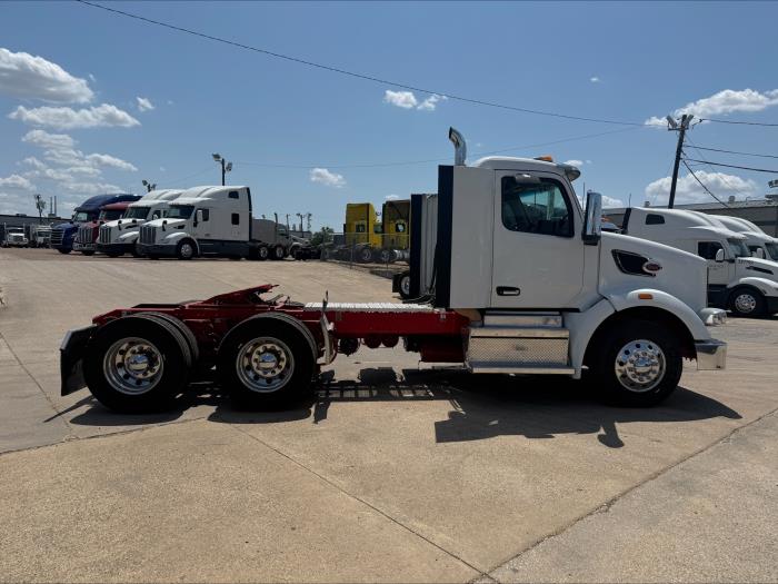 2024 Peterbilt 567-2