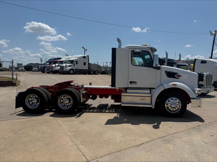 2024 Peterbilt 567-9