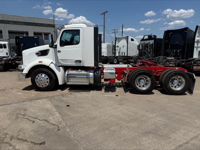 2024 Peterbilt 567-10
