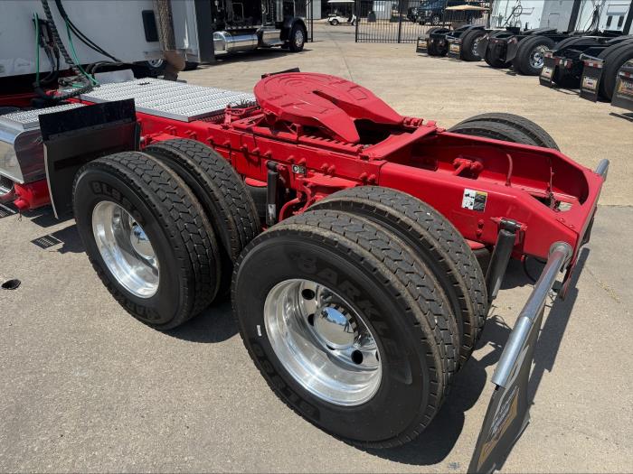2024 Peterbilt 567-33