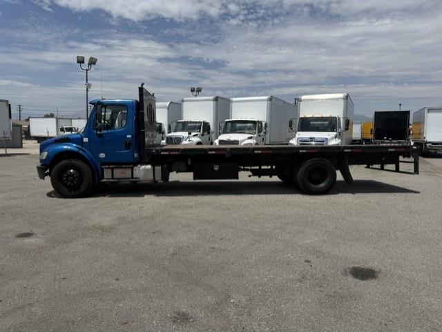 2019 Freightliner Business Class M2 106-6