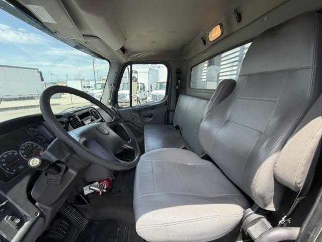 2019 Freightliner Business Class M2 106-8