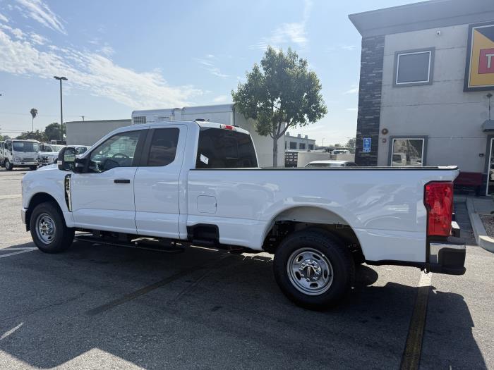 2026 Ford F-350-2