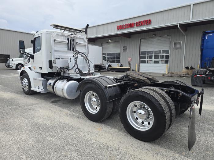 2019 Peterbilt 567-2