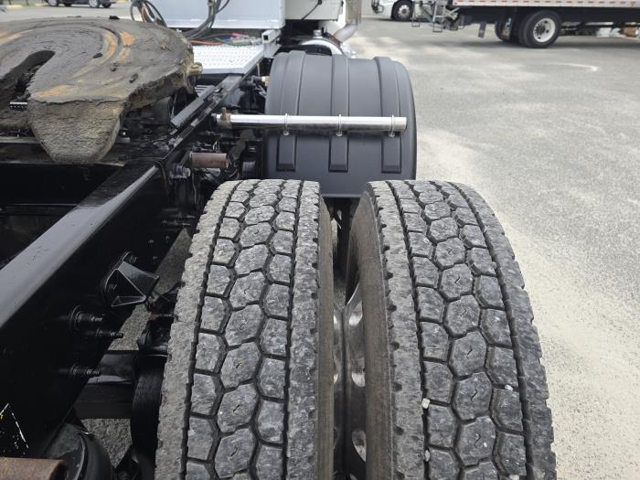 2019 Peterbilt 567-29