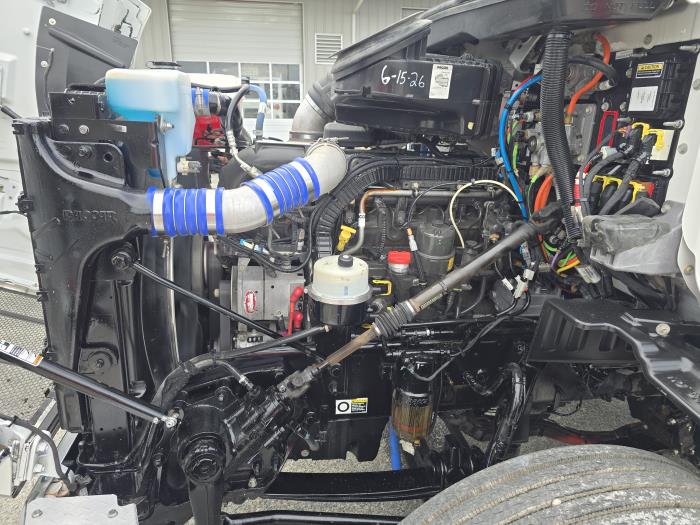2019 Peterbilt 567-24