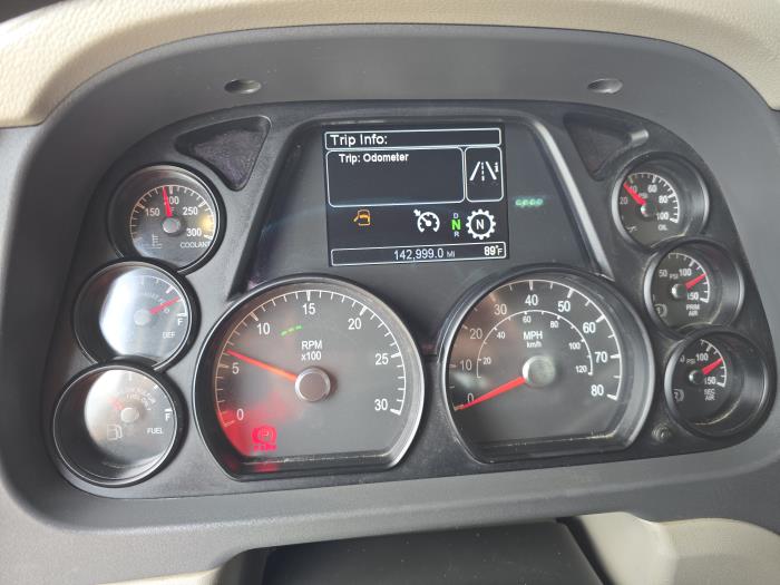 2019 Peterbilt 567-18