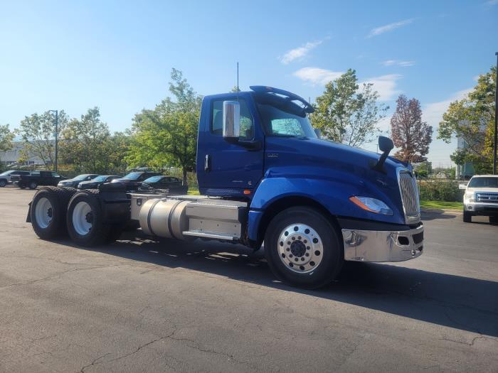 2021 International LT625-2