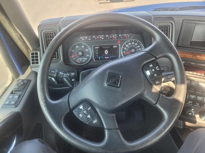 2021 International LT625-13