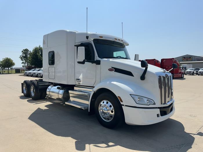 2022 Peterbilt 579-3