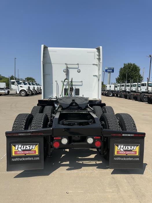 2022 Peterbilt 579-5